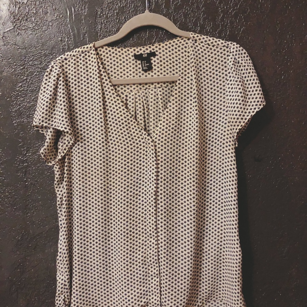 H&M Dotty Short-Sleeved Blouse, Size 8